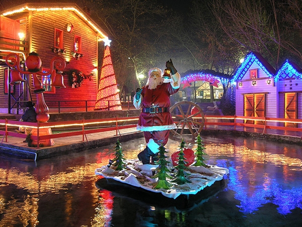 Στις 24 Νοεμβρίου «μεταμορφώνεται» η πλατεία σε Χριστουγεννιάτικο χωριό
