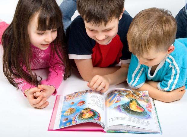 Η Κοργιαλένειος Βιβλιοθήκη γιορτάζει την Παγκόσμια Ημέρα παιδικού βιβλίου