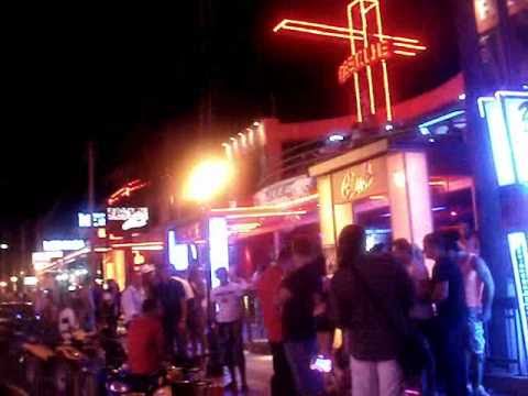 Σέρβοι τουρίστες μαστίγωσαν εργαζόμενο σε μπαρ στη Ζάκυνθο (βίντεο)