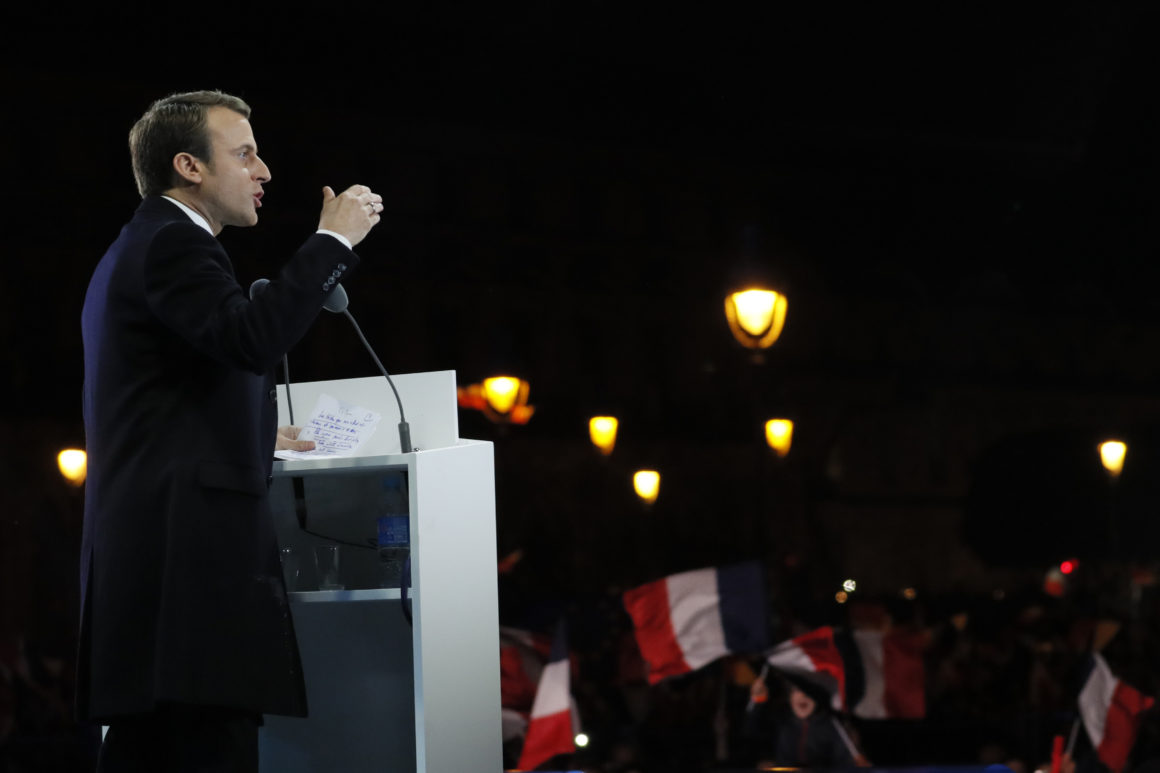 Τι «τύπος» είναι ο Emmanuel Macron;