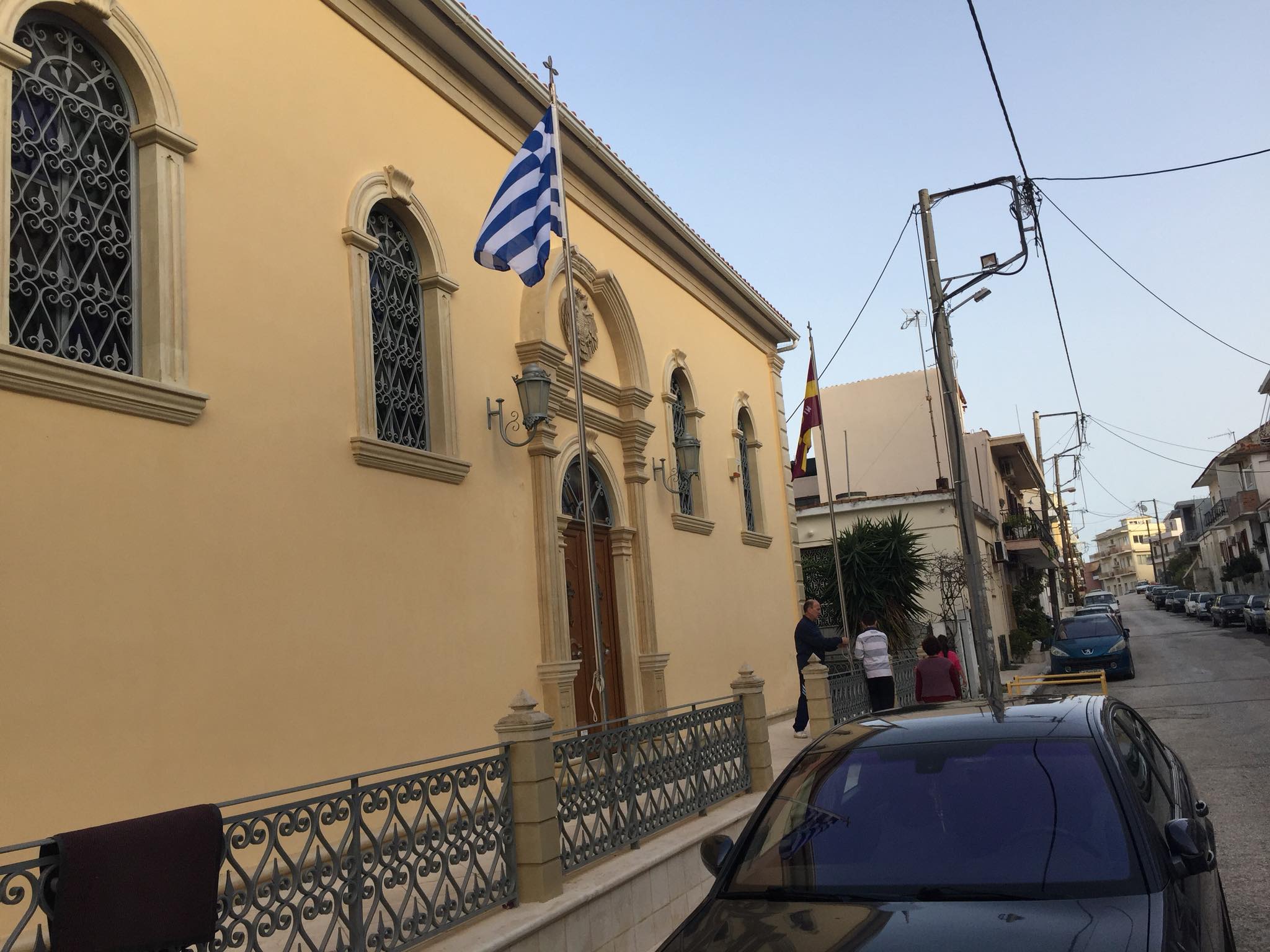 Ζωντανά η Πανηγυρική Θεία Λειτουργία από τον Ιερό Ναό Αγίου Ελευθερίου Αργοστολίου