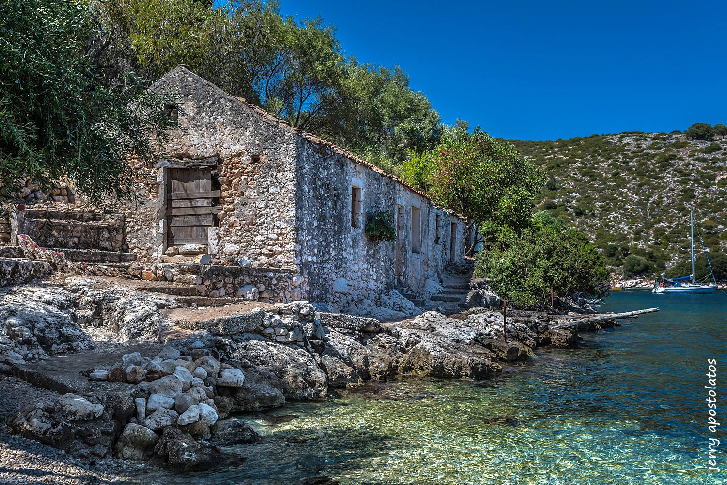 Αγία Σοφία στα Κομιτάτα Ερίσου -Ένας ζωντανός παράδεισος