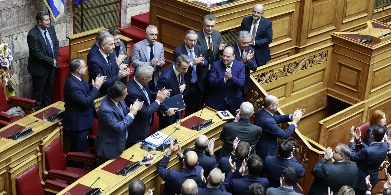 Καταψηφίστηκε από 159 βουλευτές η πρόταση δυσπιστίας κατά της κυβέρνησης