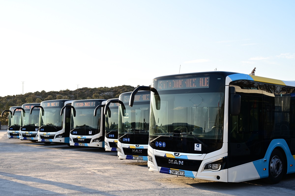 Διευθύνων σύμβουλος ΟΣΥ στο ΕΡΤΝews: Μέχρι τον Νοέμβριο θα κυκλοφορούν στην Αττική 951 νέα λεωφορεία – Προκήρυξη για 391 θέσεις οδηγών