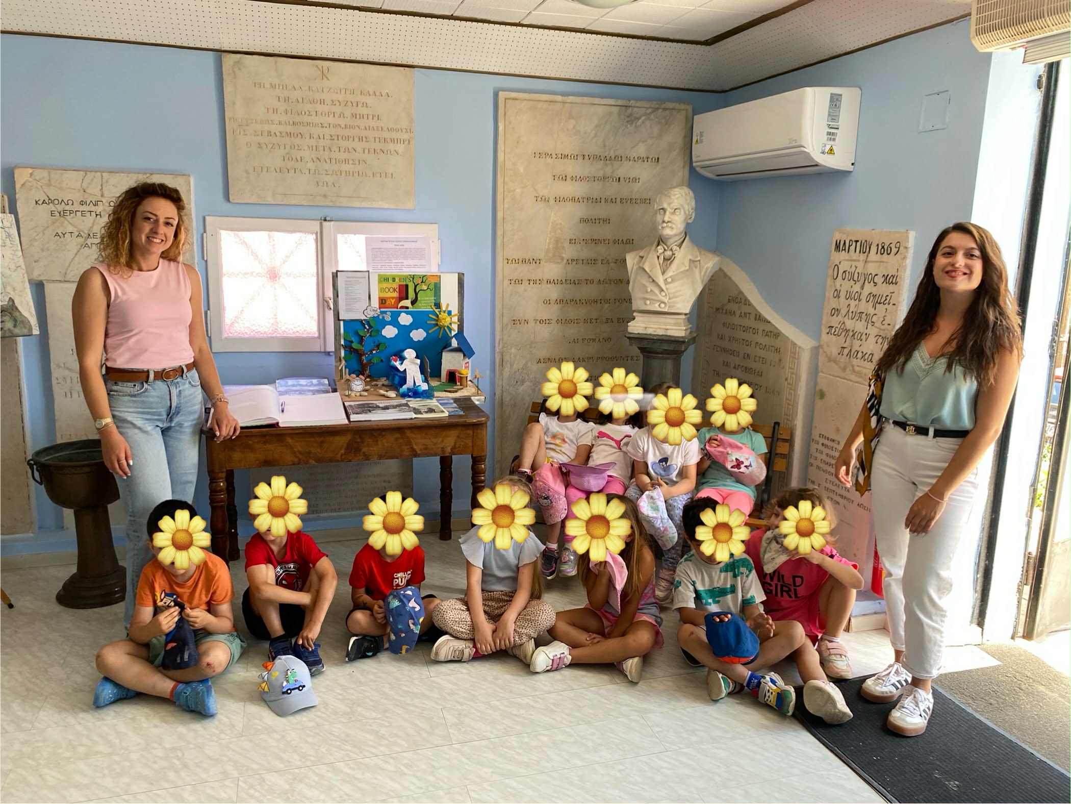 Το Νηπιαγωγείο Πόρου «ταξιδεύει» με τη φαντασία στον κόσμο της παιδικής λογοτεχνίας [εικόνες]