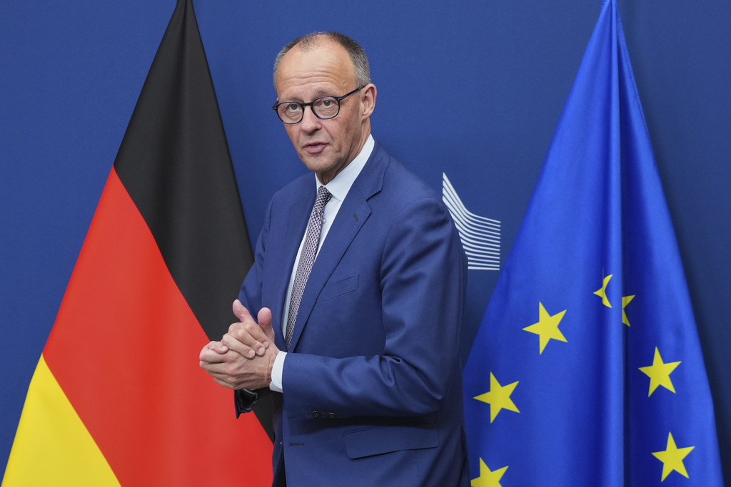 Ο καγκελάριος Μερτς θα γίνει δεκτός την Πέμπτη από τον Τραμπ στον Λευκό Οίκο