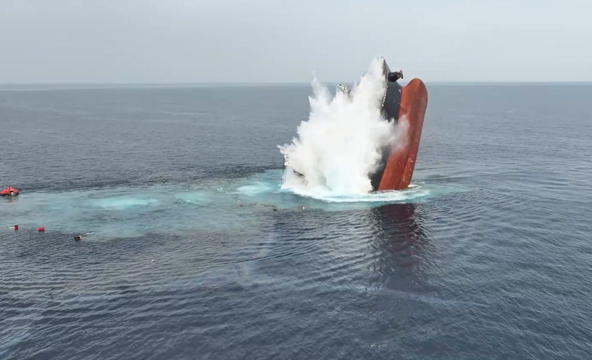 Ερυθρά Θάλασσα: Σώος ο Έλληνας φρουρός του «Eternity C»