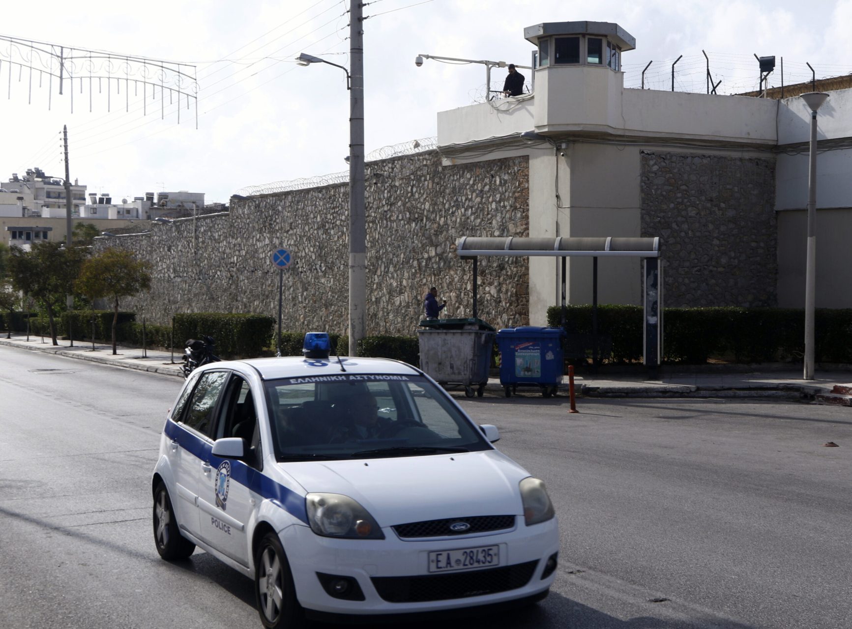 Στη φυλακή οι τέσσερις αστυνομικοί και άλλοι δύο εμπλεκόμενη στην υπόθεση διακίνησης ναρκωτικών σε Αττική και Μύκονο