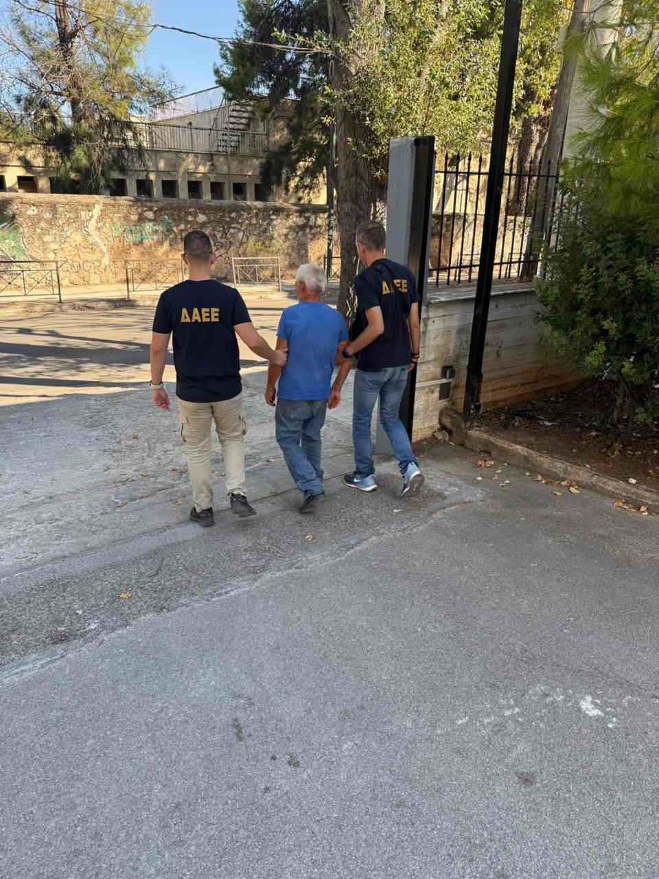 Φωτιά στην Αττική Οδό: Συνελήφθη 62χρονος για εμπρησμό από πρόθεση