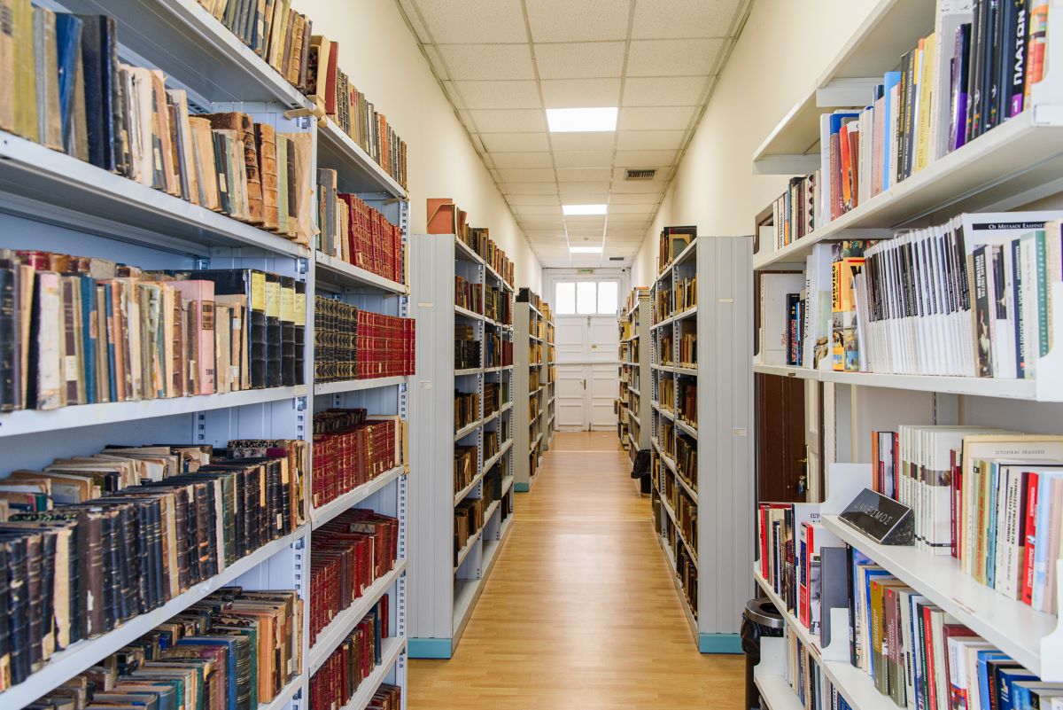 Αναρτήθηκαν οι οριστικοί πίνακες για τα Vouchers βιβλίων της ΔΥΠΑ