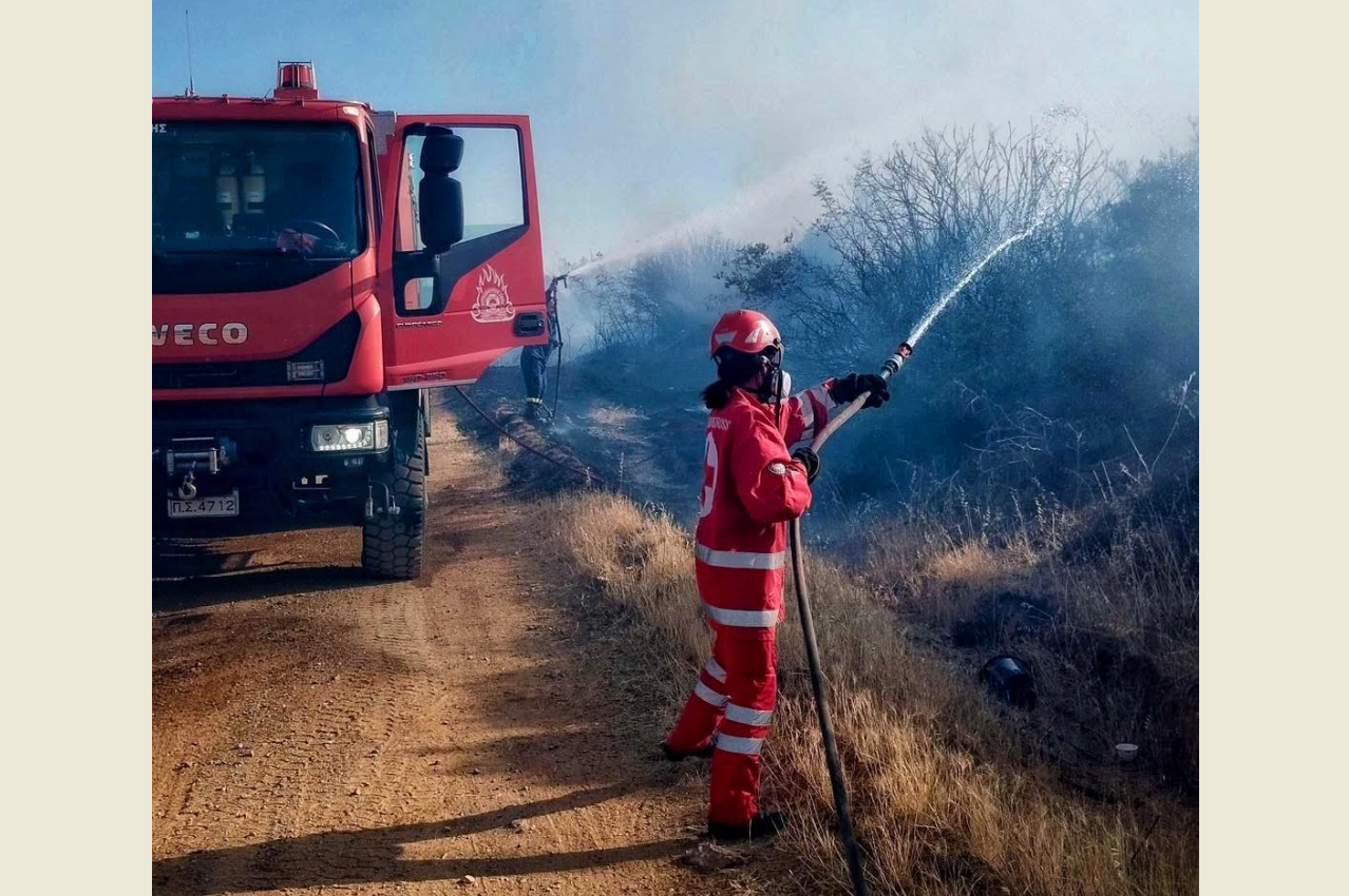 Φωτιές: Έκτακτα μέτρα σε 5 περιφέρειες – Διπλάσιες περιπολίες, επί ποδός οι Ένοπλες Δυνάμεις