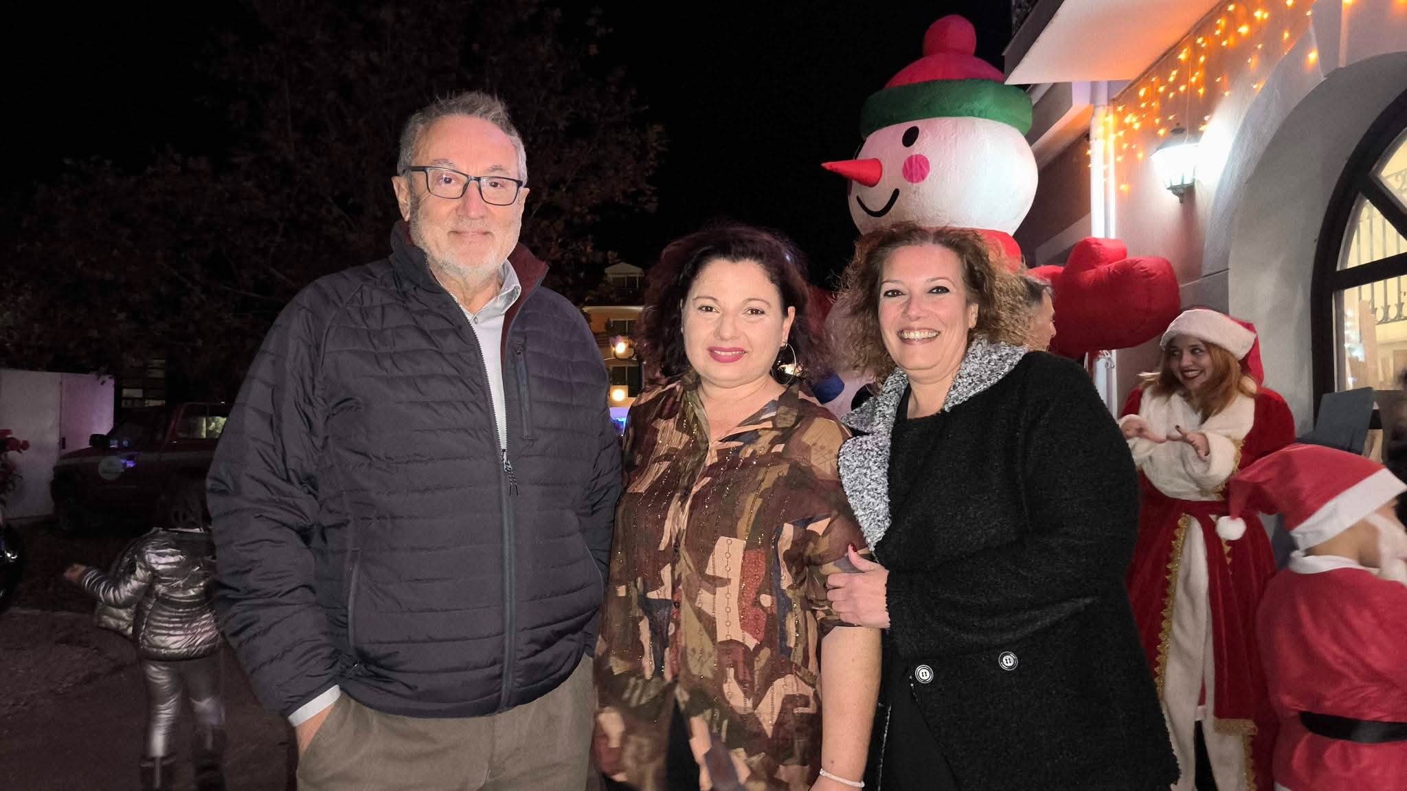 Σε άκρως εορταστικό πνεύμα έγινε το Άναμμα του Χριστουγεννιάτικου Δέντρου στον Πόρο Κεφαλονιάς! [εικόνες +βίντεο]