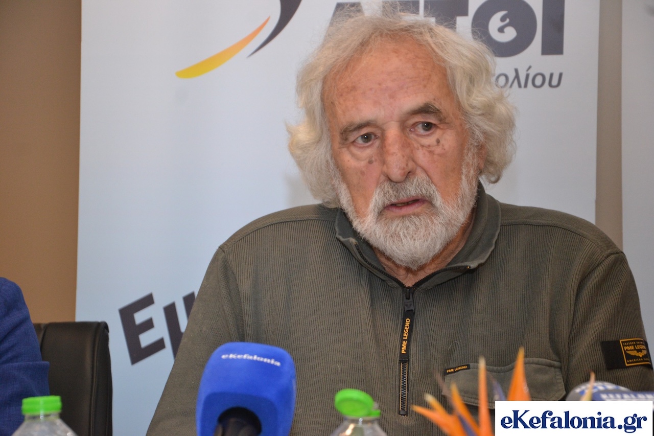Δημόσιο «ευχαριστώ» Μεταξά σε γιατρούς, νοσηλευτές και ΕΚΑΒ Κεφαλονιάς